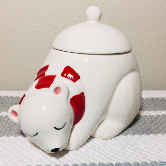 Blushing POLAR BEAR CANISTER JAR - Picture 1 of 6